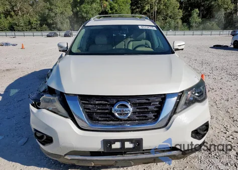 2017 Nissan Pathfinder S z USA, uszkodzony, nr VIN 5N1DR2MN0HC657217